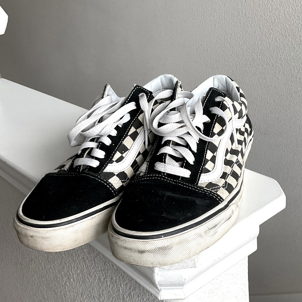 Classic reverse vans